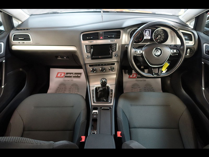 Volkswagen Golf 1.6 TDI BlueMotion Tech SE Hatchback 5dr Diesel Manual Euro 5 (s/s) (105 ps)