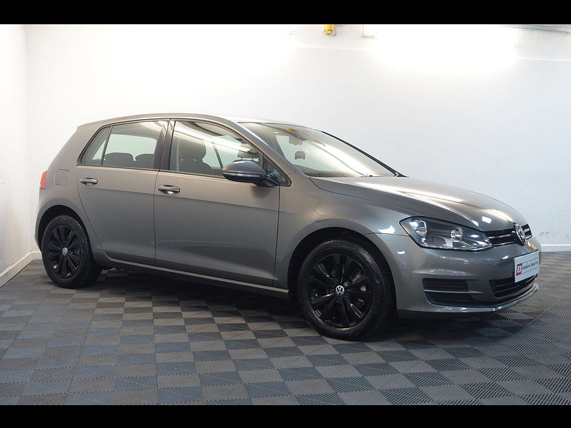 Volkswagen Golf 1.6 TDI BlueMotion Tech SE Hatchback 5dr Diesel Manual Euro 5 (s/s) (105 ps)
