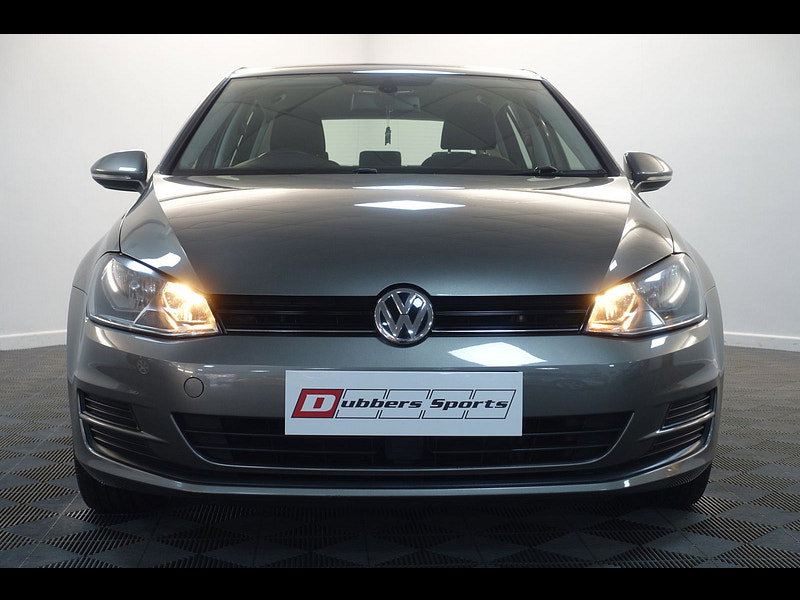 Volkswagen Golf 1.6 TDI BlueMotion Tech SE Hatchback 5dr Diesel Manual Euro 5 (s/s) (105 ps)