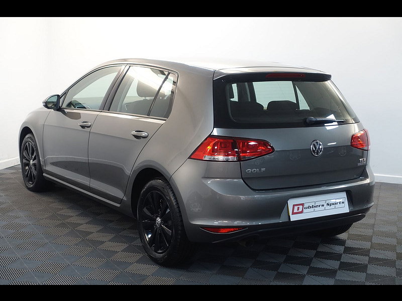 Volkswagen Golf 1.6 TDI BlueMotion Tech SE Hatchback 5dr Diesel Manual Euro 5 (s/s) (105 ps)