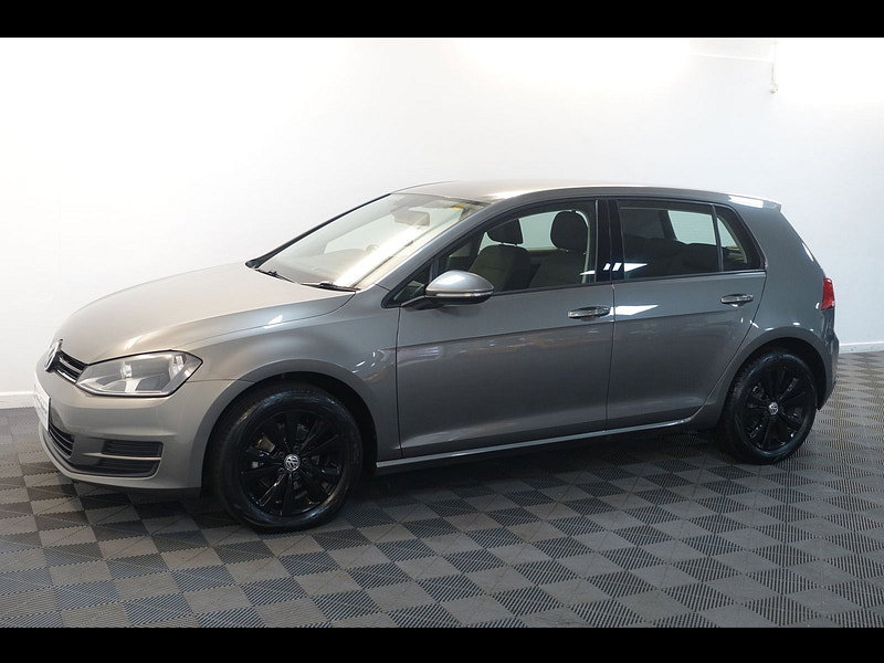 Volkswagen Golf 1.6 TDI BlueMotion Tech SE Hatchback 5dr Diesel Manual Euro 5 (s/s) (105 ps)