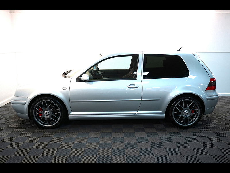 Volkswagen Golf 1.8T GTI Anniversary Ltd Edn Hatchback 3dr Petrol Manual (204 g/km, 180 bhp)