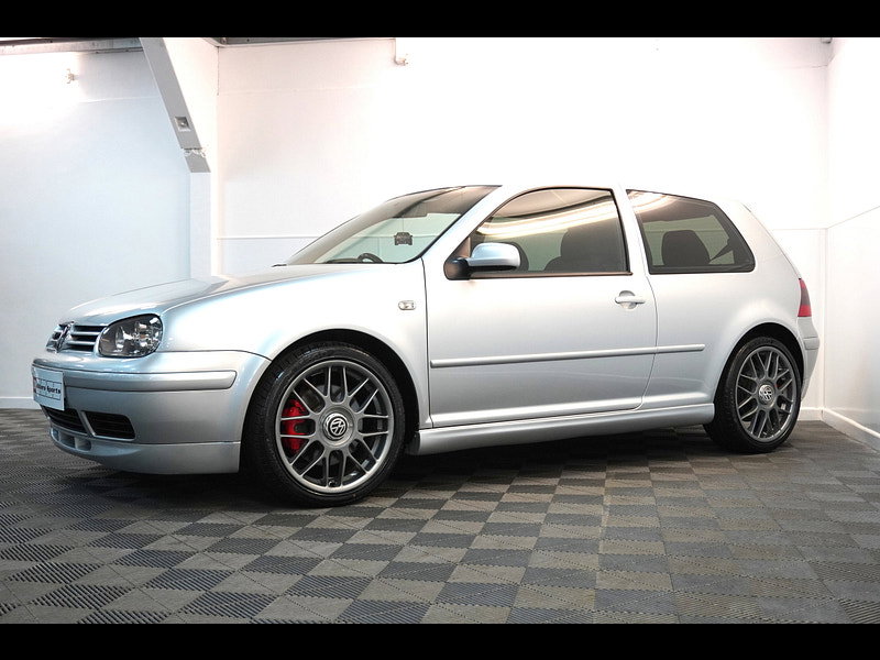 Volkswagen Golf 1.8T GTI Anniversary Ltd Edn Hatchback 3dr Petrol Manual (204 g/km, 180 bhp)