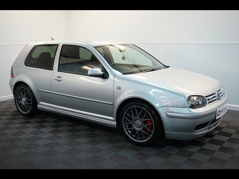 Volkswagen Golf 1.8T GTI Anniversary Ltd Edn Hatchback 3dr Petrol Manual (204 g/km, 180 bhp)