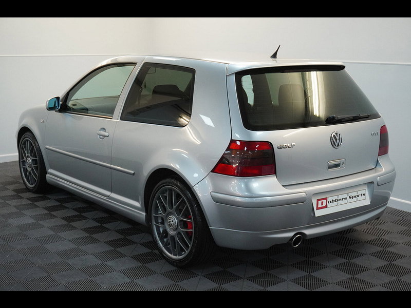 Volkswagen Golf 1.8T GTI Anniversary Ltd Edn Hatchback 3dr Petrol Manual (204 g/km, 180 bhp)