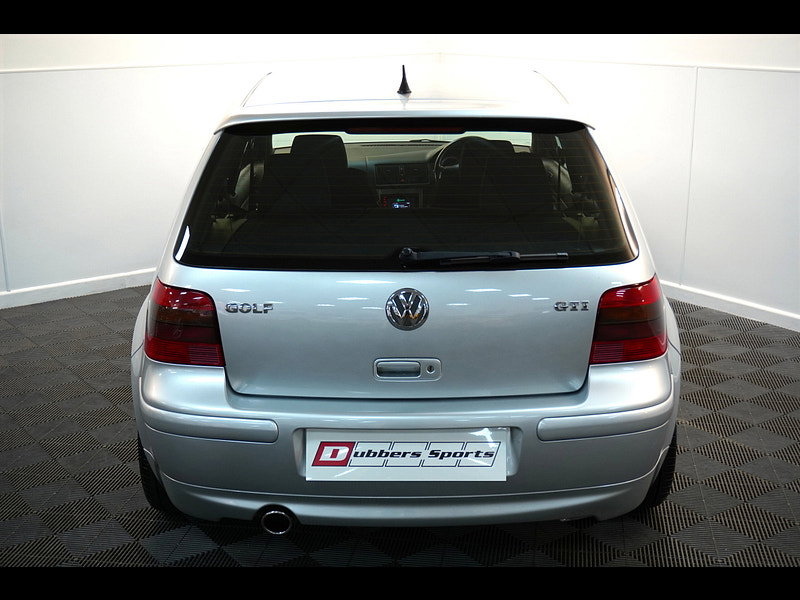 Volkswagen Golf 1.8T GTI Anniversary Ltd Edn Hatchback 3dr Petrol Manual (204 g/km, 180 bhp)