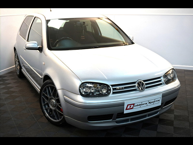 Volkswagen Golf 1.8T GTI Anniversary Ltd Edn Hatchback 3dr Petrol Manual (204 g/km, 180 bhp)