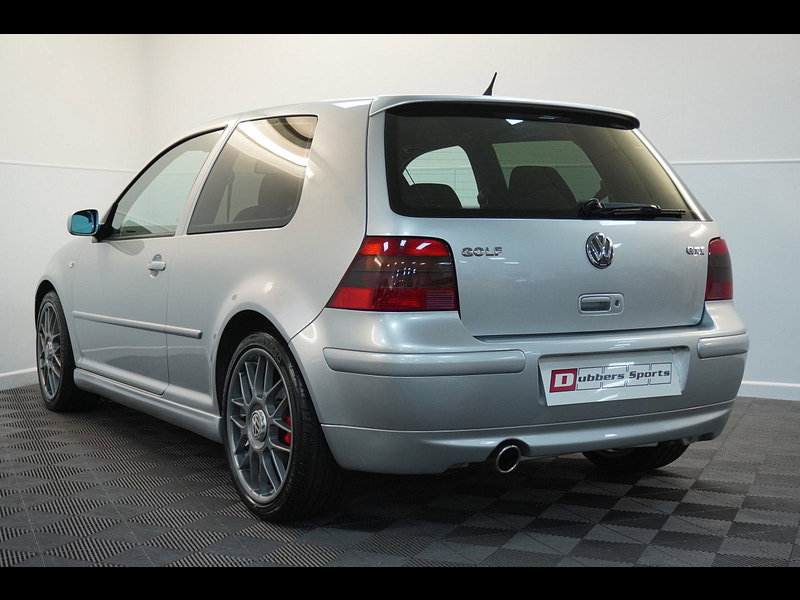 Volkswagen Golf 1.8T GTI Anniversary Ltd Edn Hatchback 3dr Petrol Manual (204 g/km, 180 bhp)