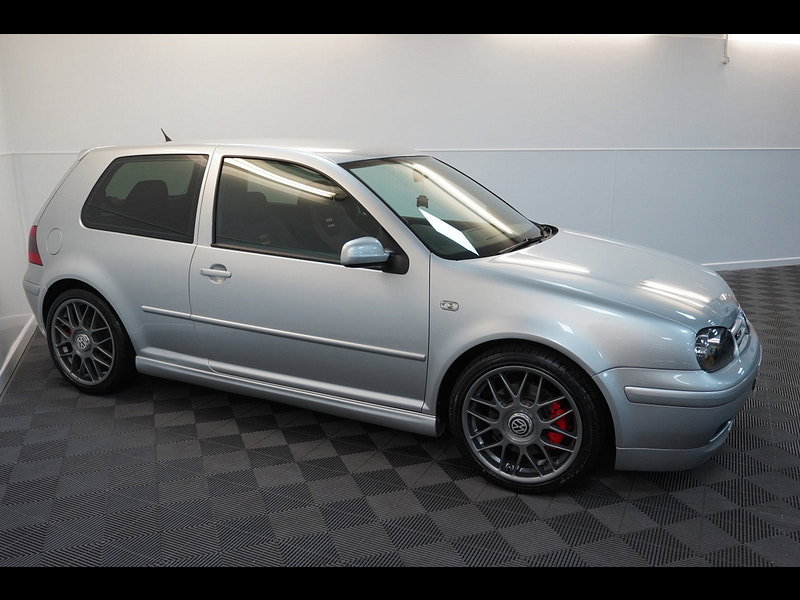 Volkswagen Golf 1.8T GTI Anniversary Ltd Edn Hatchback 3dr Petrol Manual (204 g/km, 180 bhp)