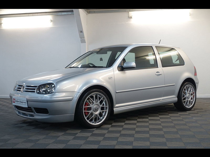 Volkswagen Golf 1.8T GTI Anniversary Ltd Edn Hatchback 3dr Petrol Manual (204 g/km, 180 bhp)