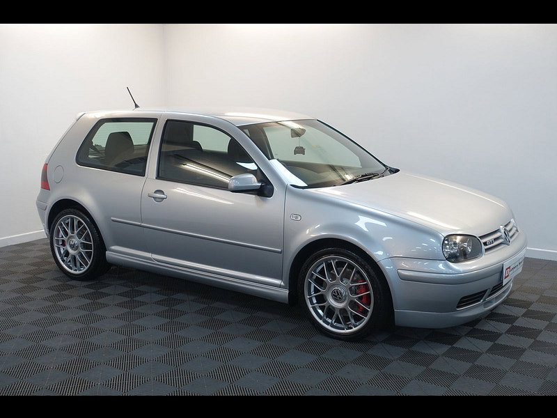 Volkswagen Golf 1.8T GTI Anniversary Ltd Edn Hatchback 3dr Petrol Manual (204 g/km, 180 bhp)