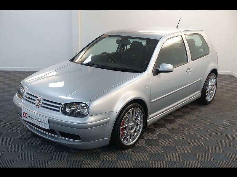 Volkswagen Golf 1.8T GTI Anniversary Ltd Edn Hatchback 3dr Petrol Manual (204 g/km, 180 bhp)