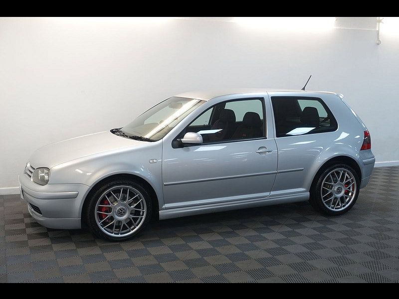 Volkswagen Golf 1.8T GTI Anniversary Ltd Edn Hatchback 3dr Petrol Manual (204 g/km, 180 bhp)