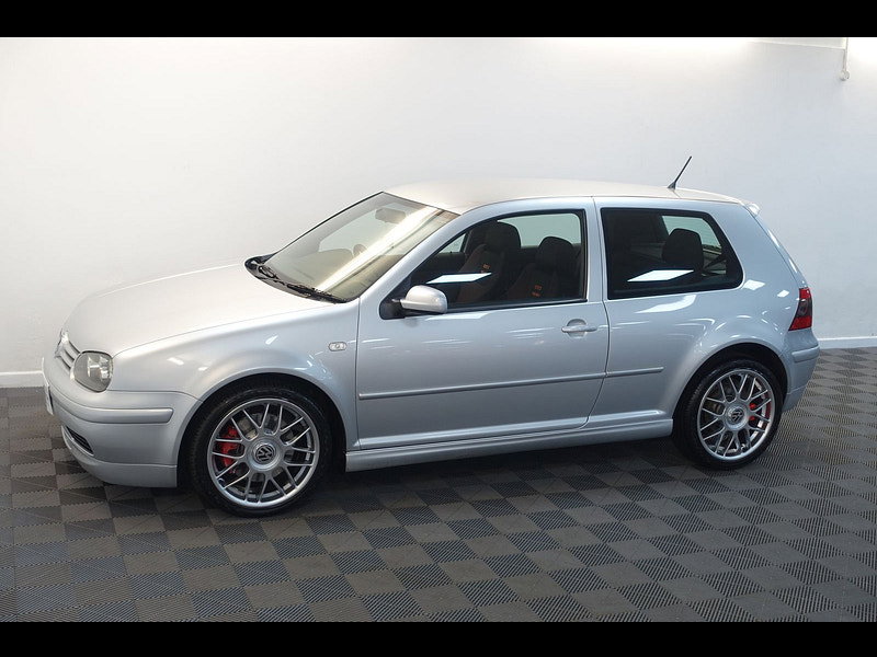 Volkswagen Golf 1.8T GTI Anniversary Ltd Edn Hatchback 3dr Petrol Manual (204 g/km, 180 bhp)