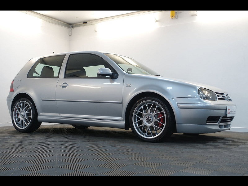 Volkswagen Golf 1.8T GTI Anniversary Ltd Edn Hatchback 3dr Petrol Manual (204 g/km, 180 bhp)