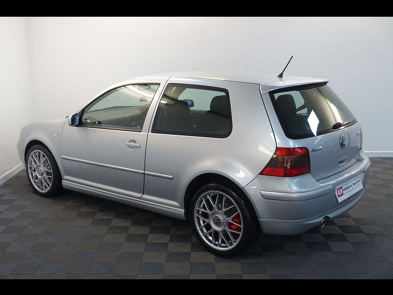Volkswagen Golf 1.8T GTI Anniversary Ltd Edn Hatchback 3dr Petrol Manual (204 g/km, 180 bhp)