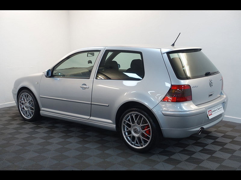 Volkswagen Golf 1.8T GTI Anniversary Ltd Edn Hatchback 3dr Petrol Manual (204 g/km, 180 bhp)