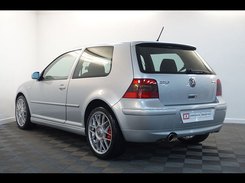 Volkswagen Golf 1.8T GTI Anniversary Ltd Edn Hatchback 3dr Petrol Manual (204 g/km, 180 bhp)