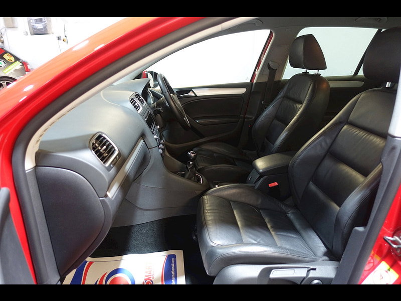 Volkswagen Golf 2.0 TDI GT Hatchback 5dr Diesel Manual (126 g/km, 138 bhp)