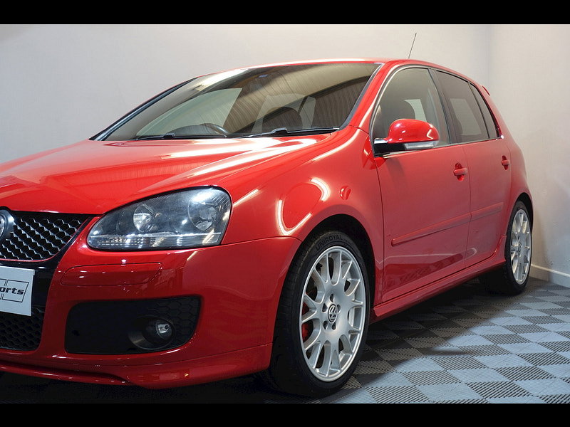 Volkswagen Golf 2.0 TFSI GTI Edition 30 Hatchback 5dr Petrol Manual (194 g/km, 227 bhp)