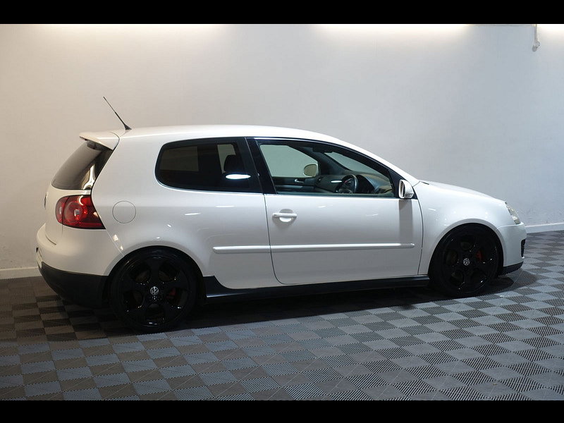 Volkswagen Golf 2.0 TFSI GTI Hatchback 3dr Petrol Manual (189 g/km, 198 bhp)