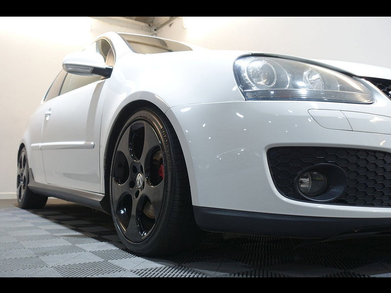 Volkswagen Golf 2.0 TFSI GTI Hatchback 3dr Petrol Manual (189 g/km, 198 bhp)