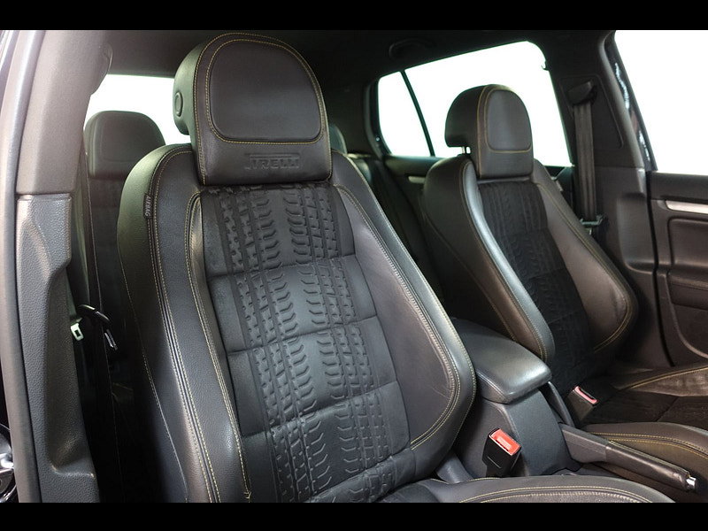 Volkswagen Golf 2.0 TFSI GTI Pirelli Hatchback 5dr Petrol Manual (194 g/km, 227 bhp)
