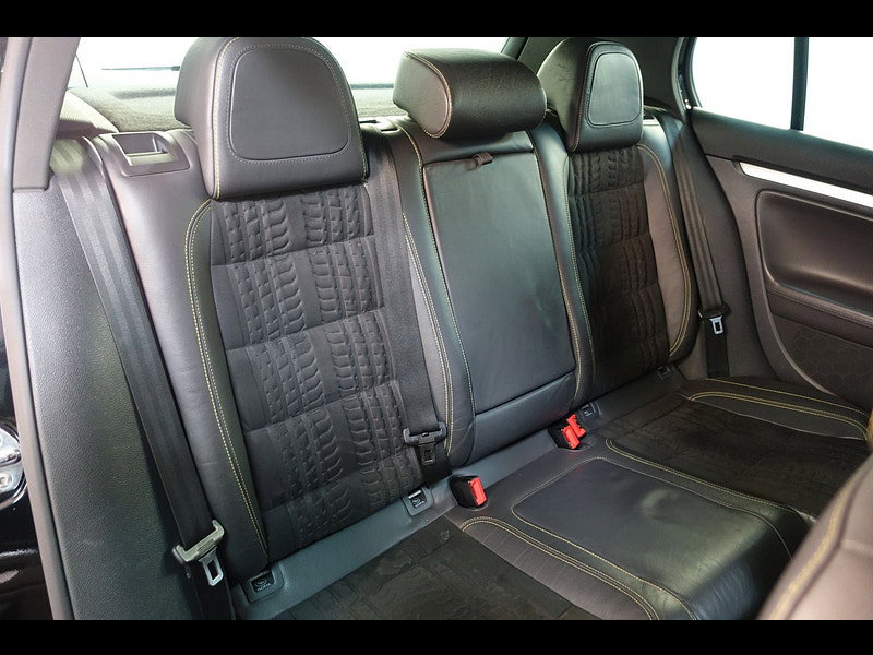 Volkswagen Golf 2.0 TFSI GTI Pirelli Hatchback 5dr Petrol Manual (194 g/km, 227 bhp)