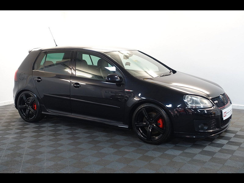 Volkswagen Golf 2.0 TFSI GTI Pirelli Hatchback 5dr Petrol Manual (194 g/km, 227 bhp)