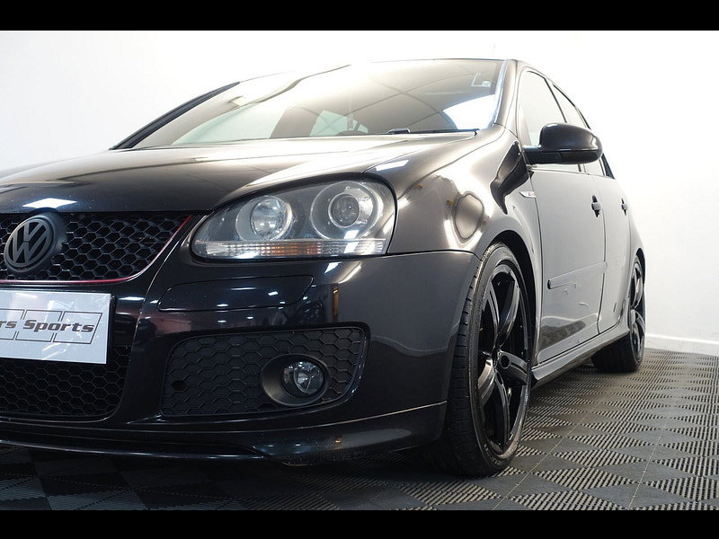 Volkswagen Golf 2.0 TFSI GTI Pirelli Hatchback 5dr Petrol Manual (194 g/km, 227 bhp)