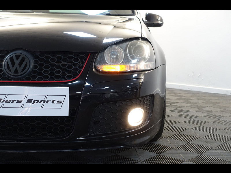 Volkswagen Golf 2.0 TFSI GTI Pirelli Hatchback 5dr Petrol Manual (194 g/km, 227 bhp)