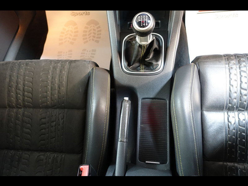 Volkswagen Golf 2.0 TFSI GTI Pirelli Hatchback 5dr Petrol Manual (194 g/km, 227 bhp)