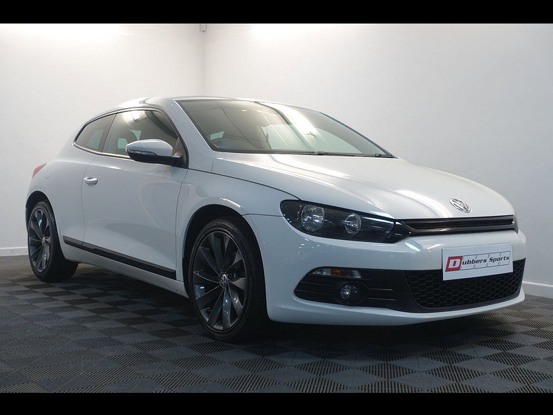 Volkswagen Scirocco 2.0 TDI BlueMotion Tech GT Hatchback 3dr Diesel DSG Euro 5 (s/s) (140 ps)