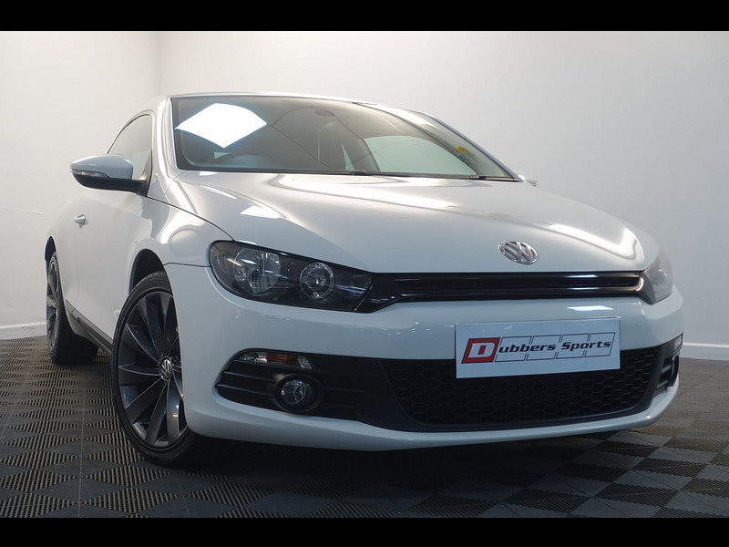 Volkswagen Scirocco 2.0 TDI BlueMotion Tech GT Hatchback 3dr Diesel DSG Euro 5 (s/s) (140 ps)