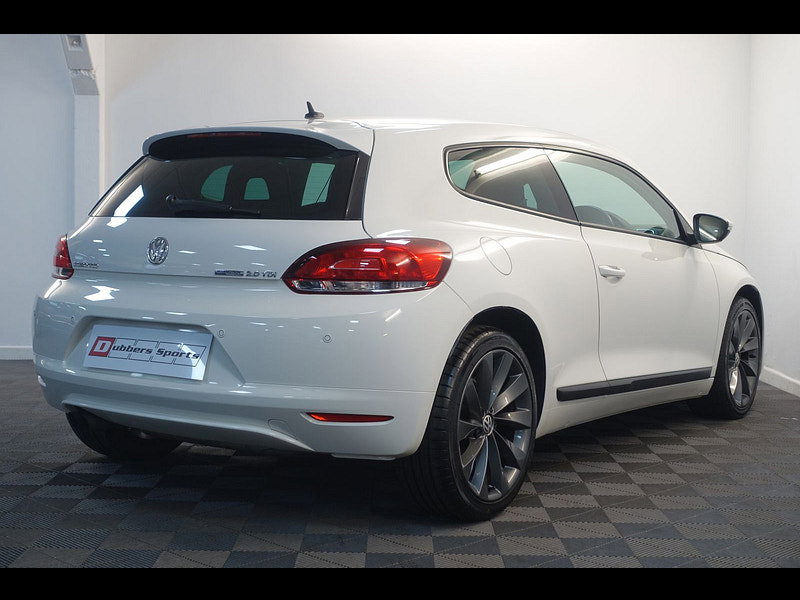 Volkswagen Scirocco 2.0 TDI BlueMotion Tech GT Hatchback 3dr Diesel DSG Euro 5 (s/s) (140 ps)
