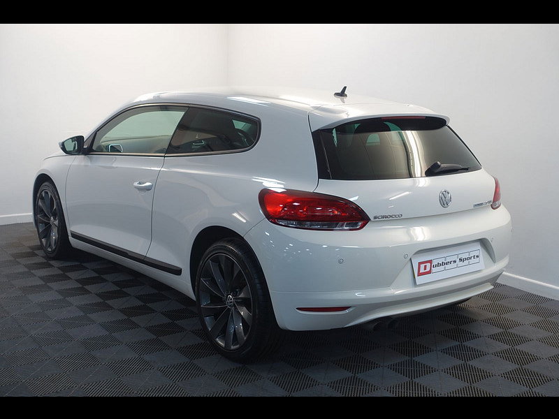 Volkswagen Scirocco 2.0 TDI BlueMotion Tech GT Hatchback 3dr Diesel DSG Euro 5 (s/s) (140 ps)