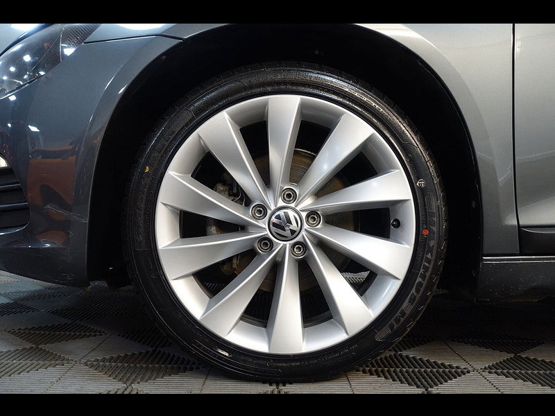 Volkswagen Scirocco 2.0 TDI BlueMotion Tech GT Hatchback 3dr Diesel Manual Euro 5 (s/s) (140 ps)