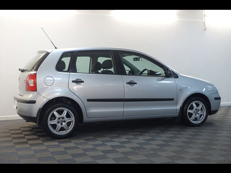 Volkswagen Polo 1.4 TDI Twist Hatchback 5dr Diesel Manual (124 g/km, 75 bhp)