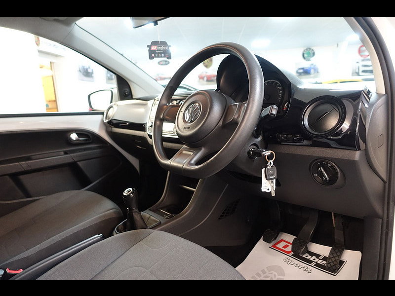 Volkswagen up! 1.0 Move up! Hatchback 5dr Petrol Manual Euro 5 (60 ps)