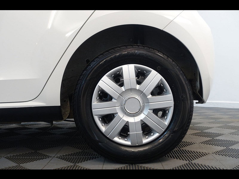 Volkswagen up! 1.0 Move up! Hatchback 5dr Petrol Manual Euro 5 (60 ps)