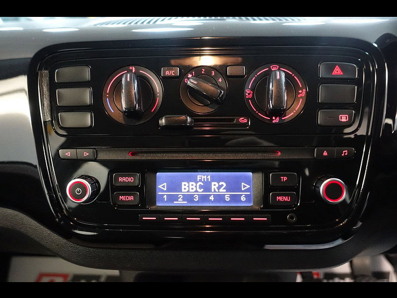 Volkswagen up! 1.0 Move up! Hatchback 5dr Petrol Manual Euro 5 (60 ps)