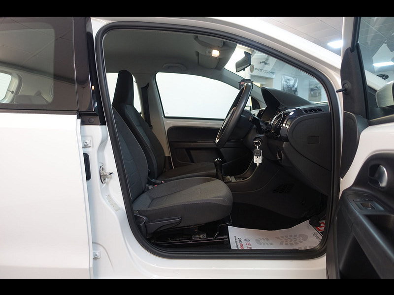 Volkswagen up! 1.0 Move up! Hatchback 5dr Petrol Manual Euro 5 (60 ps)