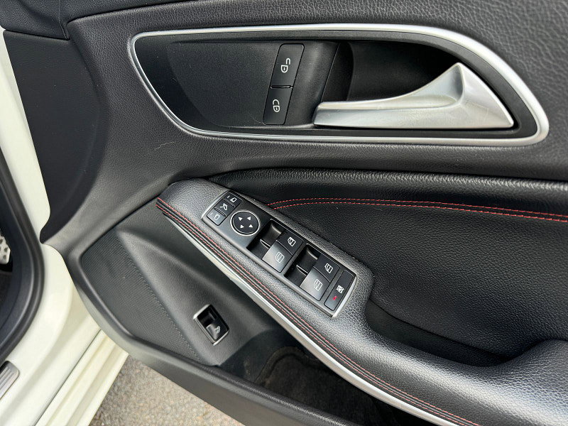Mercedes-Benz CLA 2.1 CLA220 CDI AMG Sport Coupe 4dr Diesel 7G-DCT Euro 6 (s/s) (170 ps)
