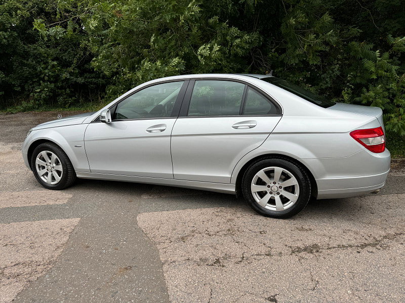 Mercedes-Benz C Class 1.6 C180K BlueEfficiency SE Saloon 4dr Petrol Auto Euro 4 (156 ps)