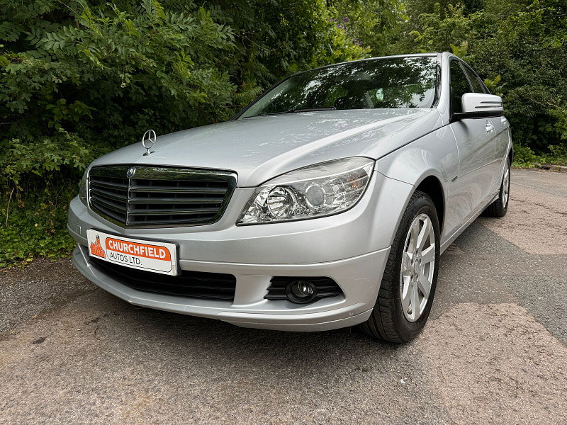 Mercedes-Benz C Class 1.6 C180K BlueEfficiency SE Saloon 4dr Petrol Auto Euro 4 (156 ps)