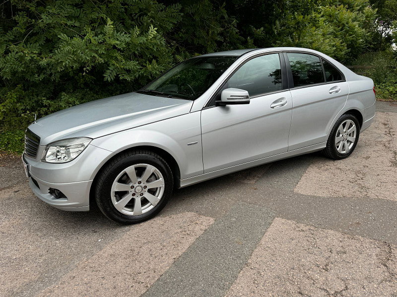 Mercedes-Benz C Class 1.6 C180K BlueEfficiency SE Saloon 4dr Petrol Auto Euro 4 (156 ps)