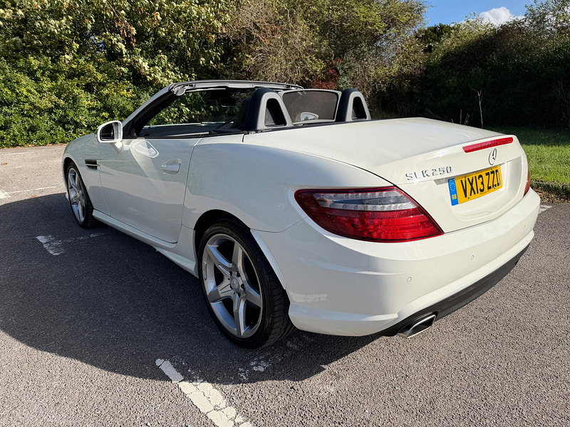 Mercedes-Benz SLK 1.8 SLK250 BlueEfficiency AMG Sport Convertible 2dr Petrol G-Tronic+ Euro 5 (s/s) (204 ps)