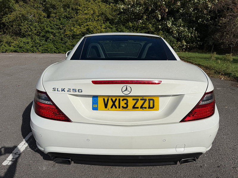 Mercedes-Benz SLK 1.8 SLK250 BlueEfficiency AMG Sport Convertible 2dr Petrol G-Tronic+ Euro 5 (s/s) (204 ps)