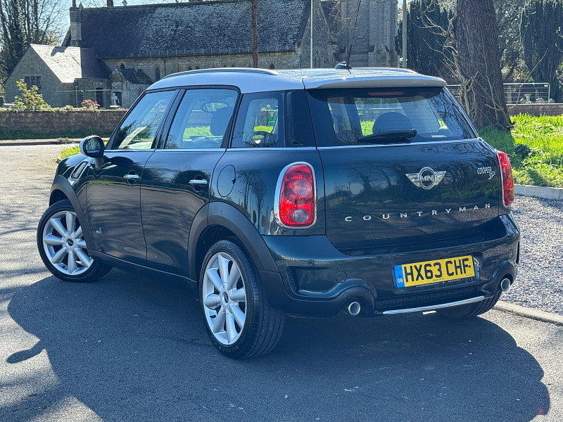 MINI Countryman 2.0 Cooper SD SUV 5dr Diesel Auto ALL4 Euro 5 (143 ps)