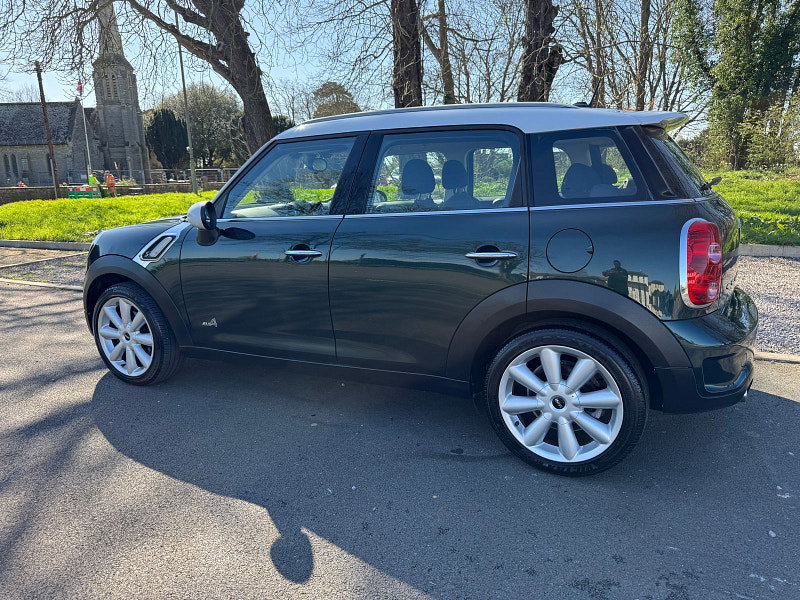 MINI Countryman 2.0 Cooper SD SUV 5dr Diesel Auto ALL4 Euro 5 (143 ps)